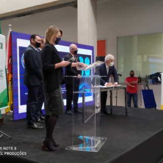 Sonorização para palestras corporativas Porto Feliz Painel de LED para eventos Salto Sonorização para palestras corporativas Porto Feliz Sonorização para palestras corporativas Porto Feliz Sonorização para eventos corporativos Sorocaba Palco para shows ao vivo Sorocaba